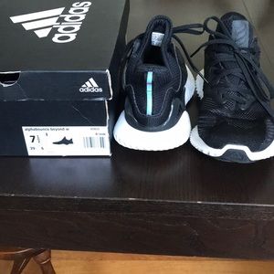 Adidas Alphabounce Beyond Sneaker Size 7.5